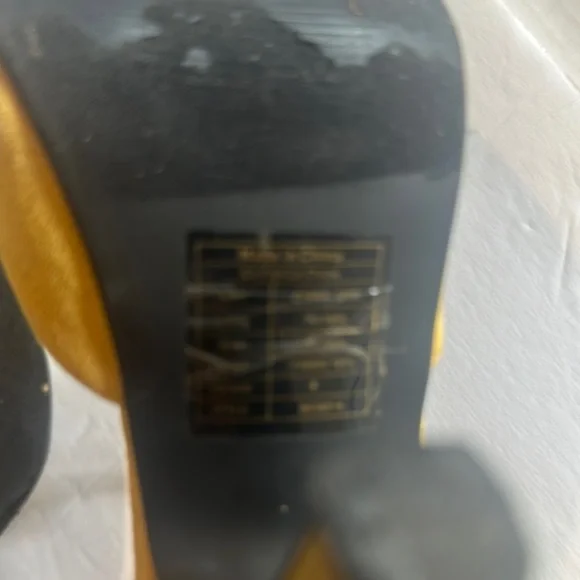 North Elegant Yellow Women's hells w cutout design retro style MCDD1-6 style - Picture 7 of 10